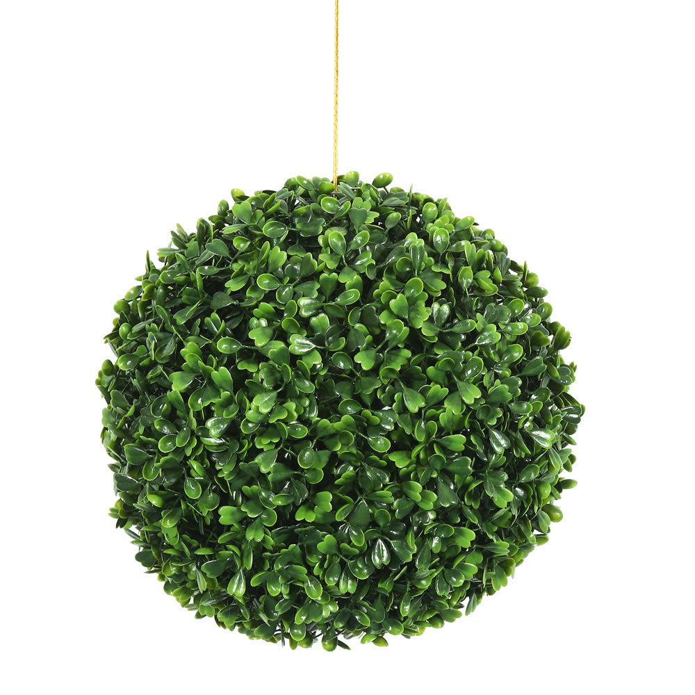 Vickerman 9″  Boxwood Ball - FF171201