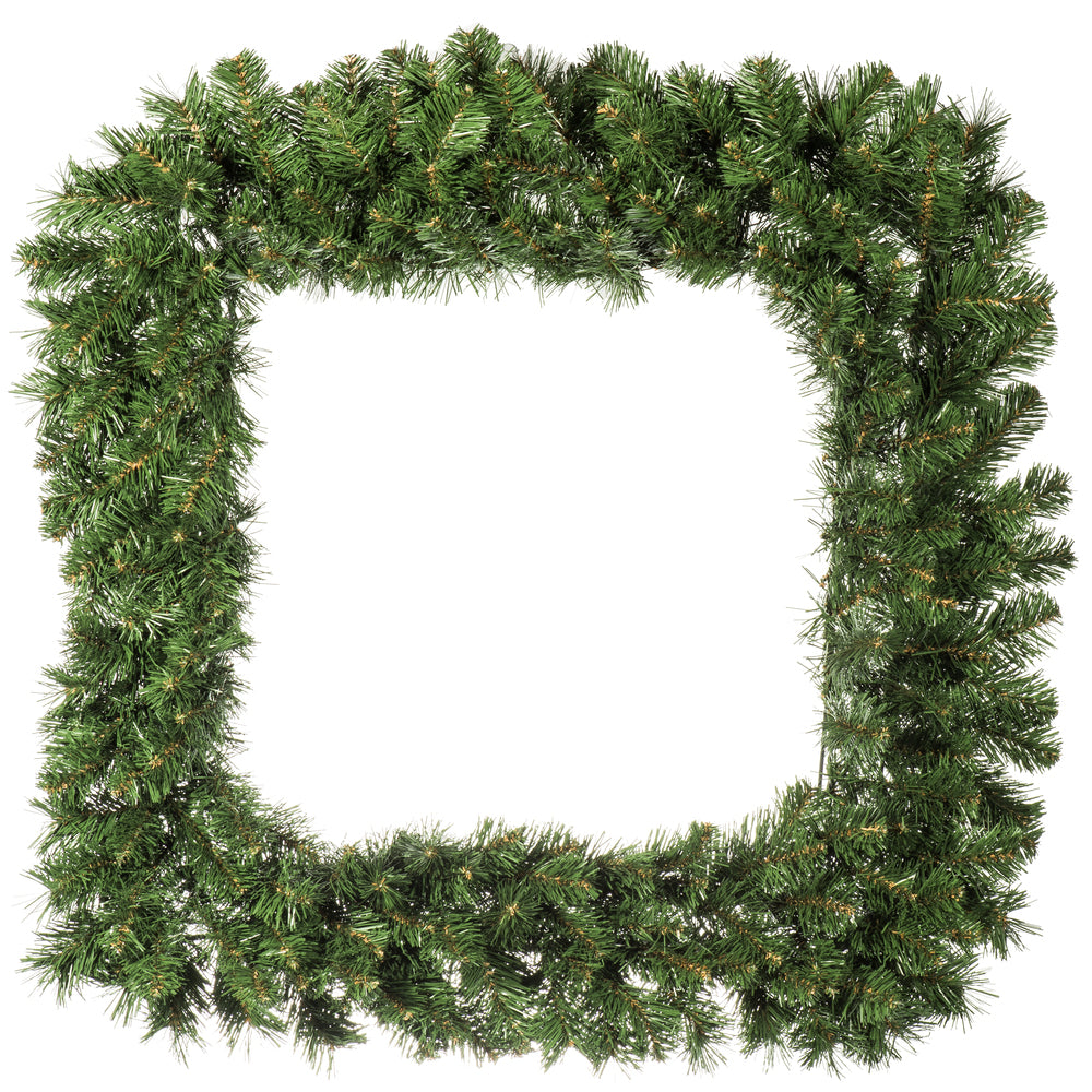 Vickerman 36″ Grand Teton Square Wreath 200T - G126036