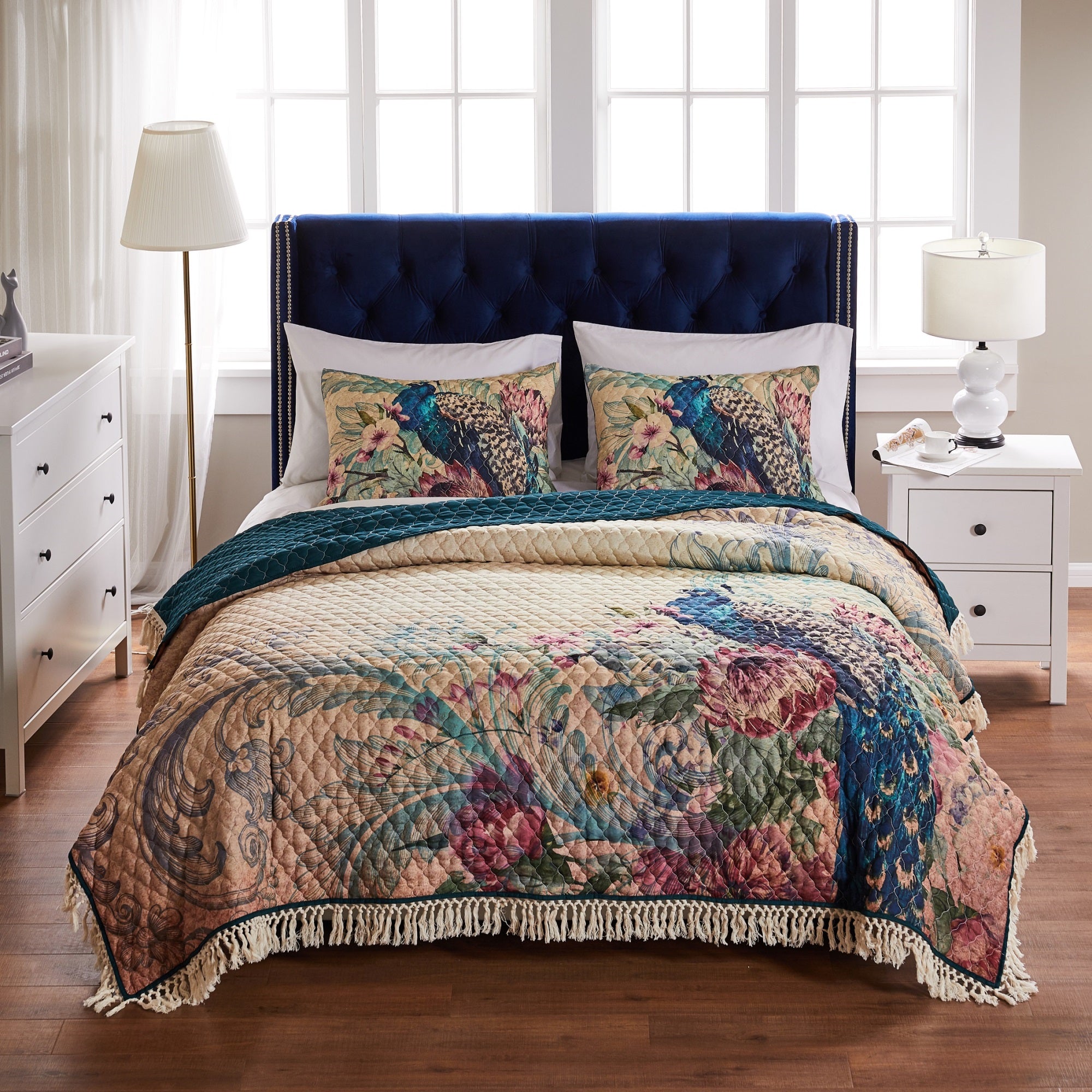 Barefoot Bungalow, Eden Peacock Quilt Set 2-Piece Twin/XL, Ecru