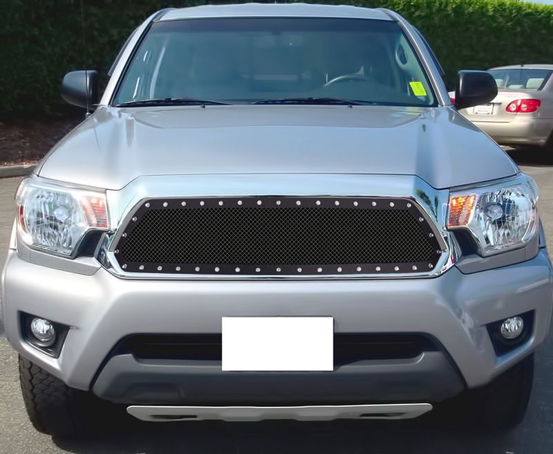 2012-2015 Toyota Tacoma Main Upper Rivet Grille