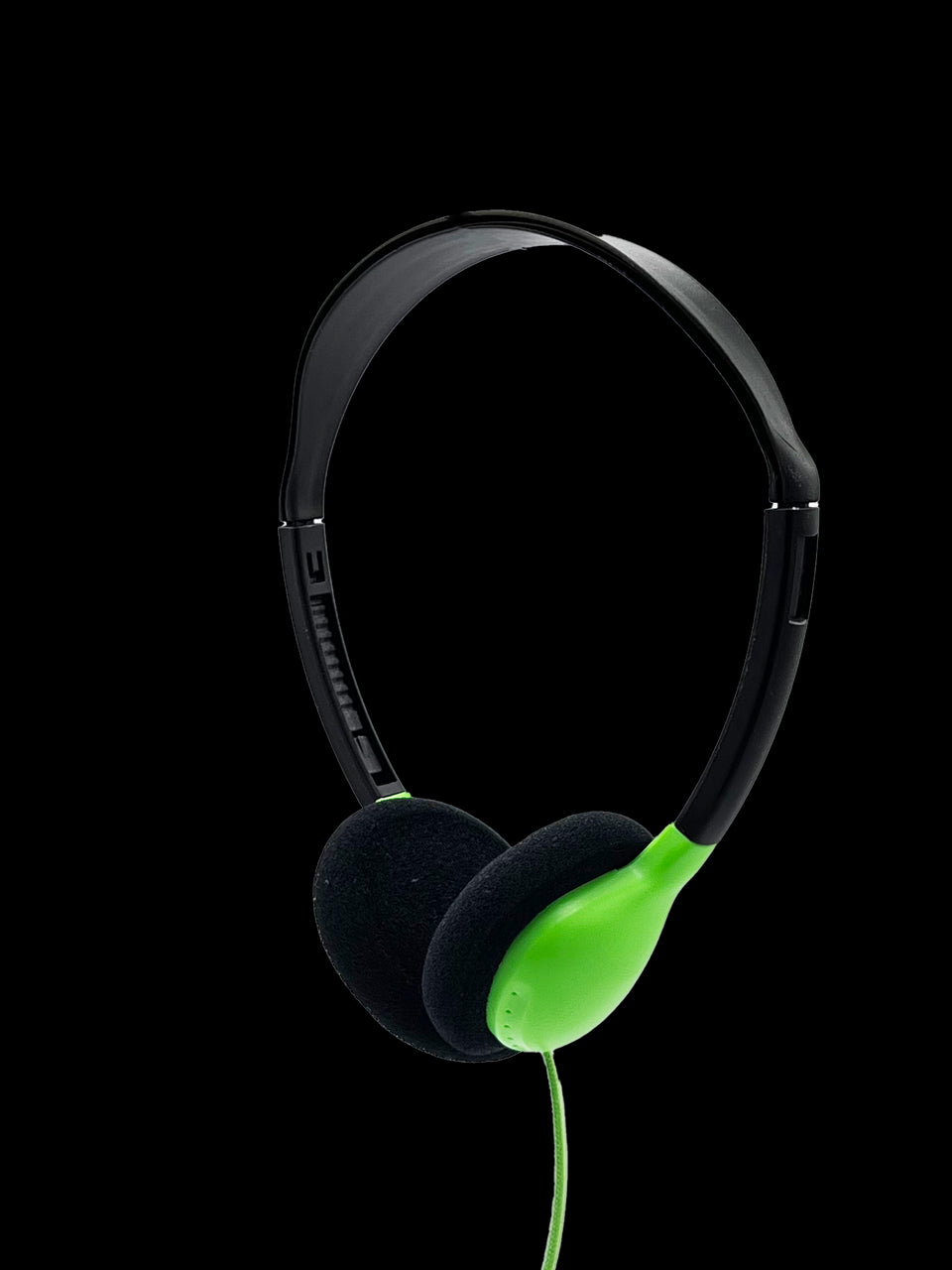 200 Pack Of Headphone'S, Personal Stereo In Green 3.5Mm Plug, 5' Dura-Cord - Chew-Resistant Cord, Foam Ear Cushions