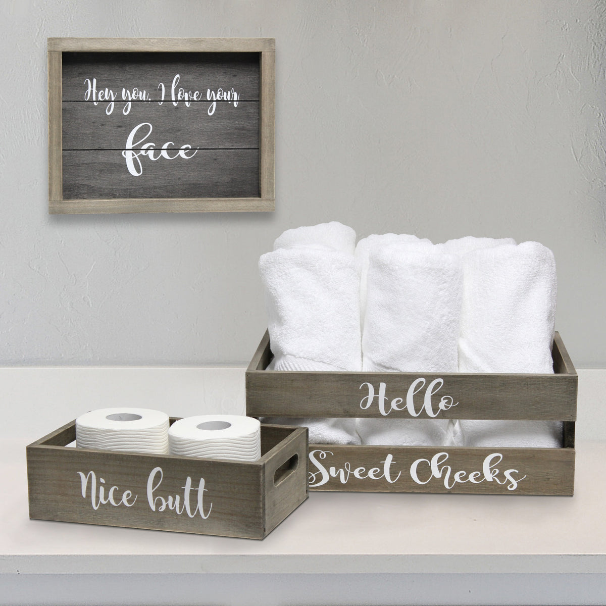 Elegant Designs Three Piece Decorative Wood Bathroom Set, Large, Cheeky  (1 Towel Holder, 1 Frame, 1 Toilet Paper Holder)