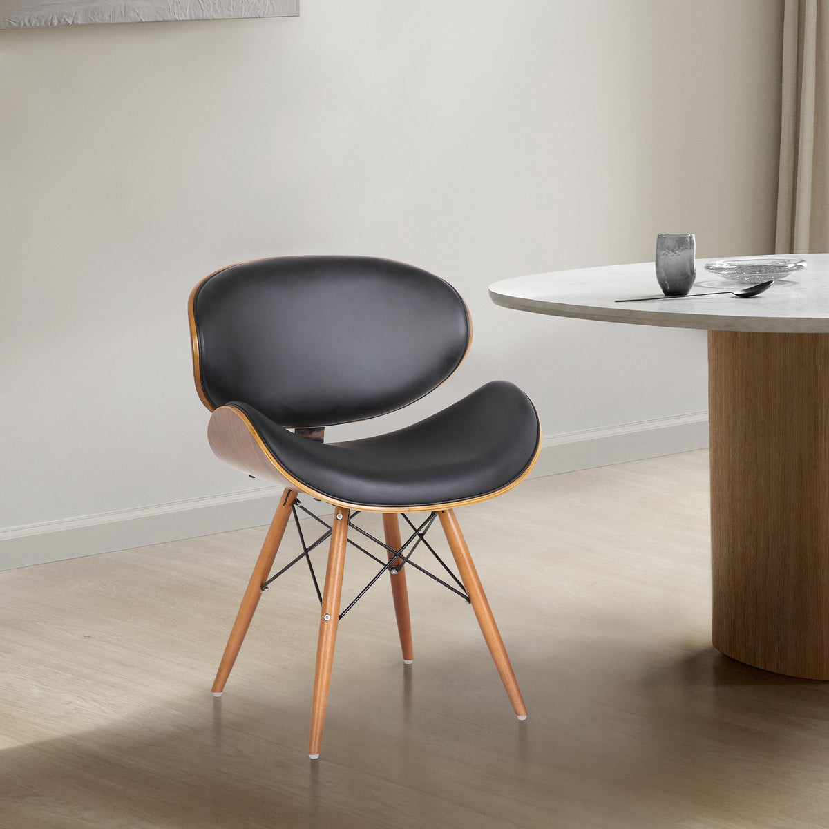 Yardlio Cassie Mid-Century Dining Chair - Stylish Walnut Wood, Comfortable & Versatile