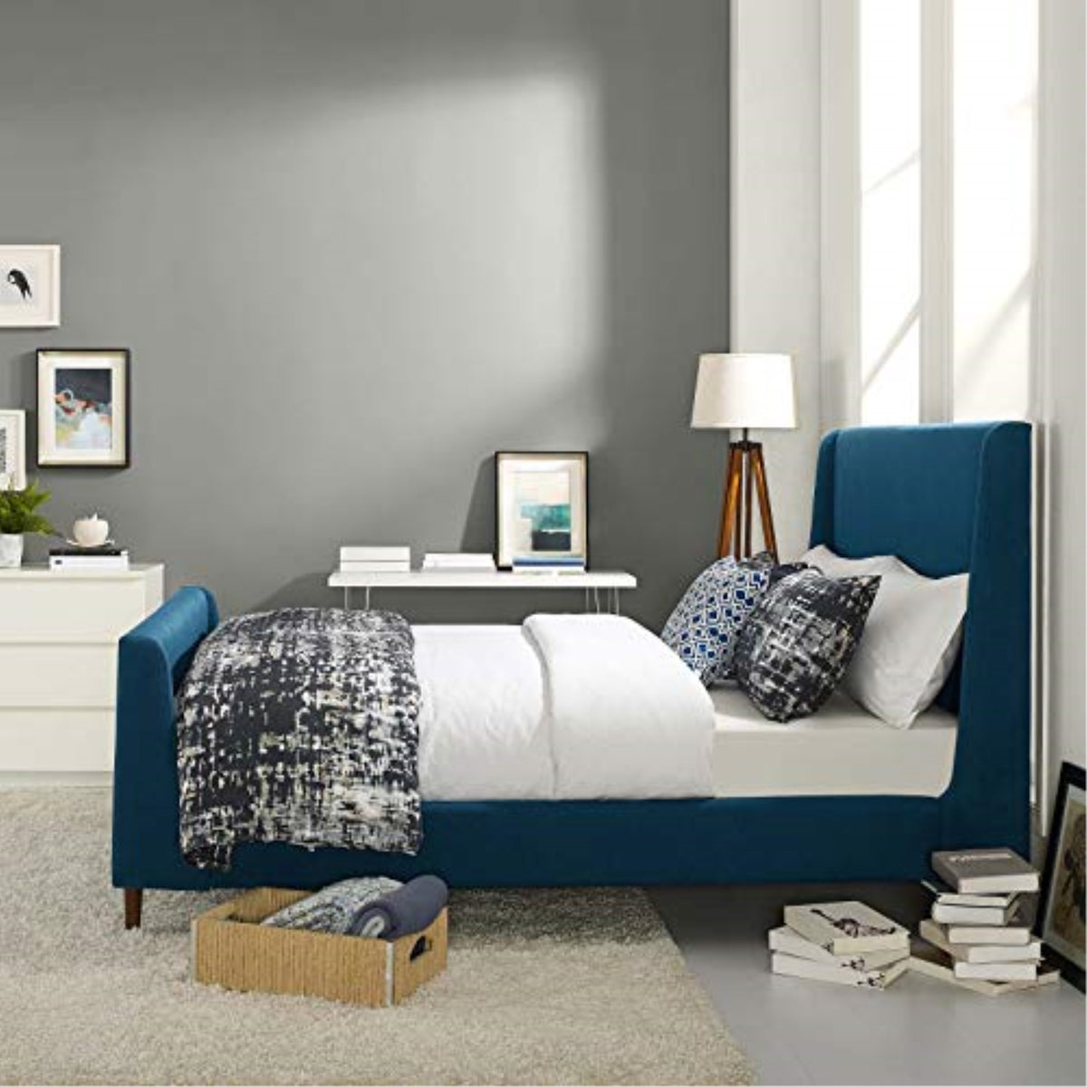 Casafoyer Aubree Upholstered Fabric Sleigh Queen Platform Bed In Azure