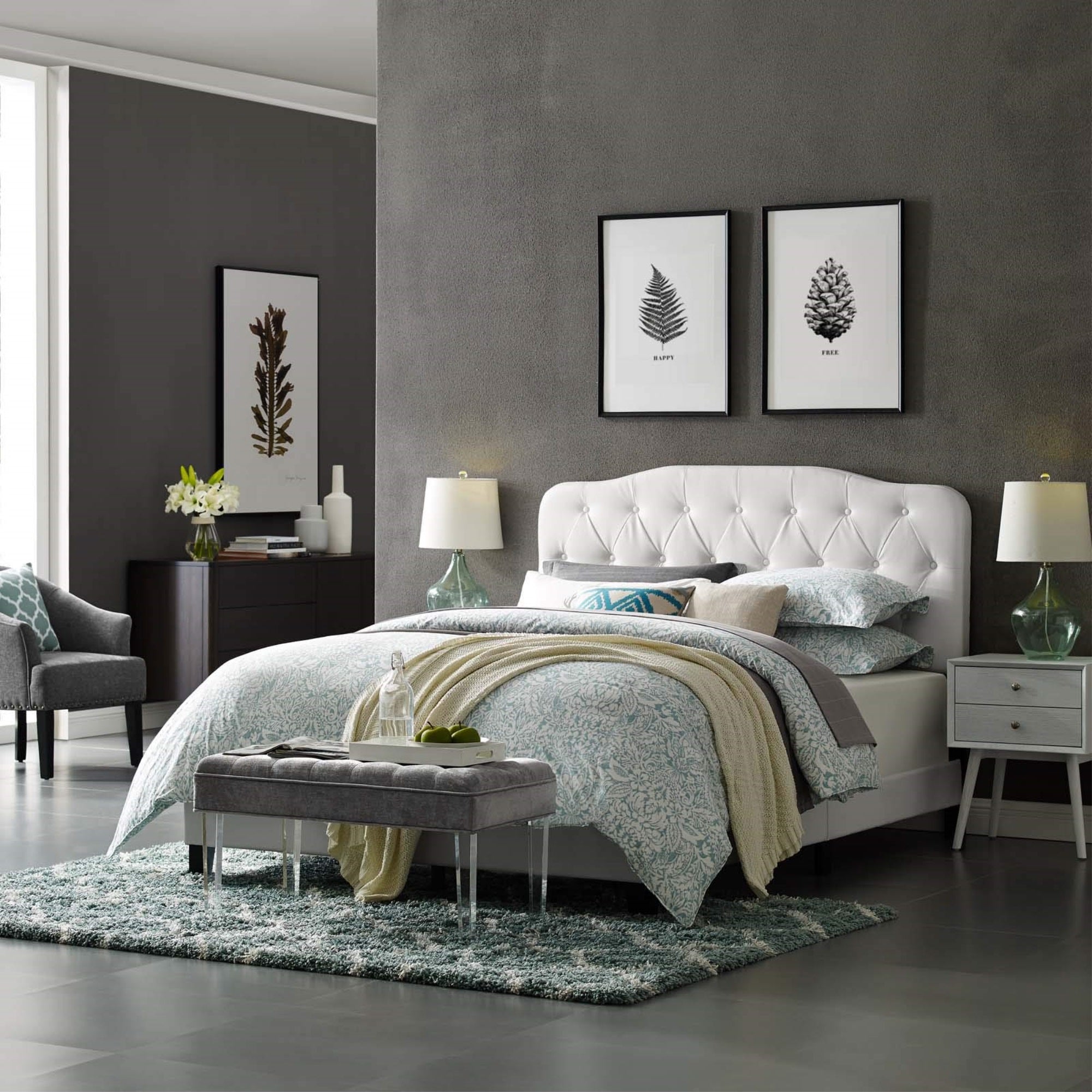 Casafoyer Mod-5993-Whi Amelia Tufted Faux Leather Upholstered King Platform Bed In White