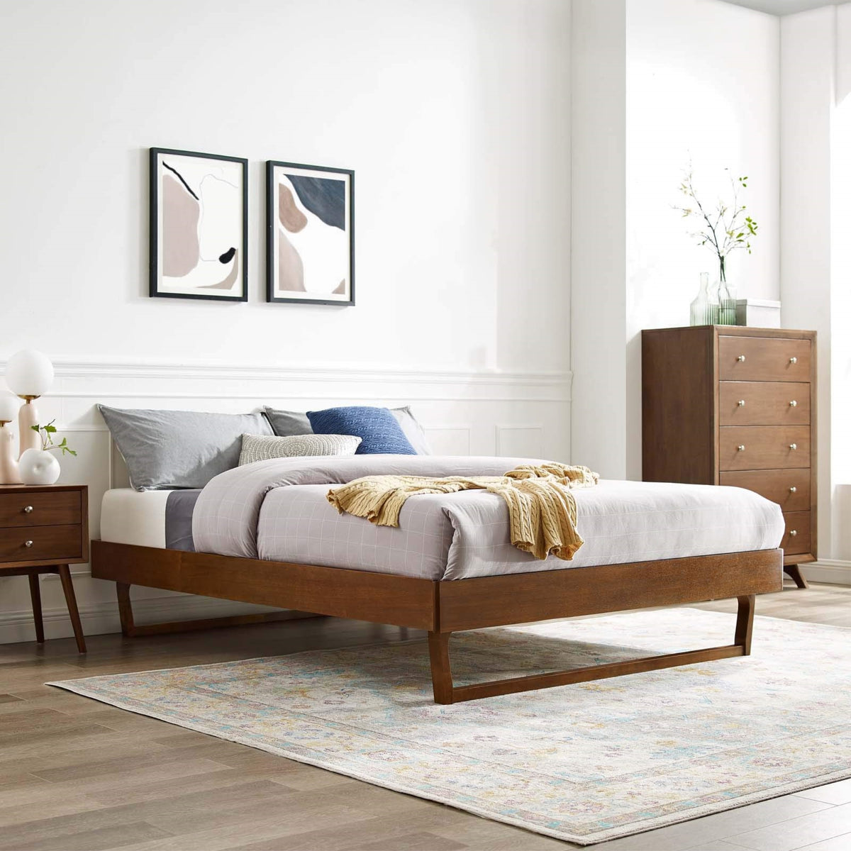 Casafoyer Mod-6214-Wal Billie Queen Wood Platform Bed Frame, Walnut