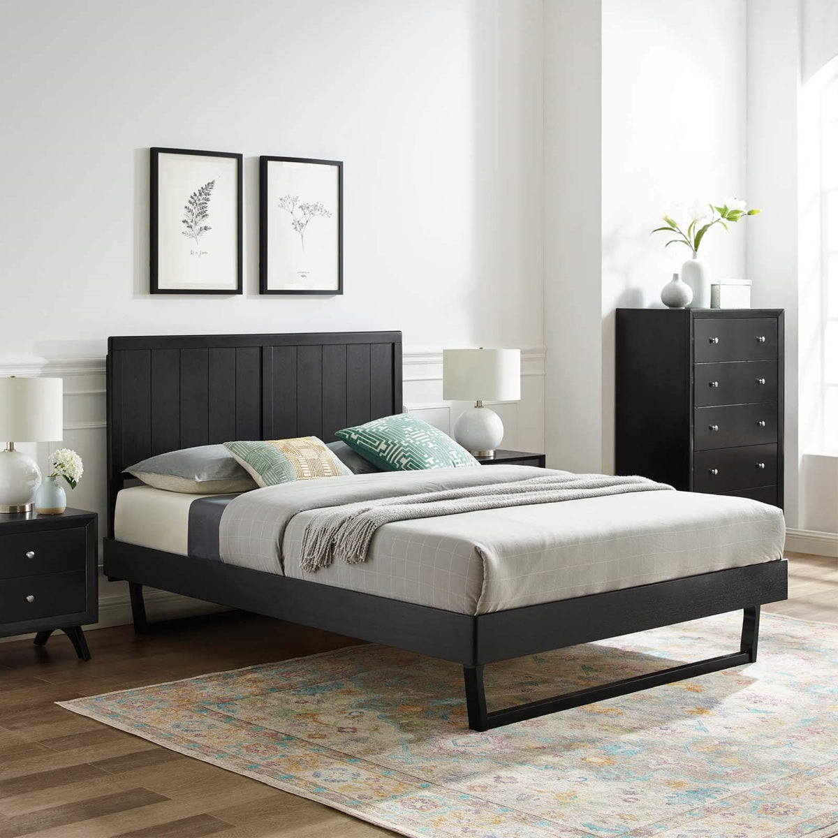 Casafoyer Alana Wood Full Platform Bed In Black With Angular Frame, Double
