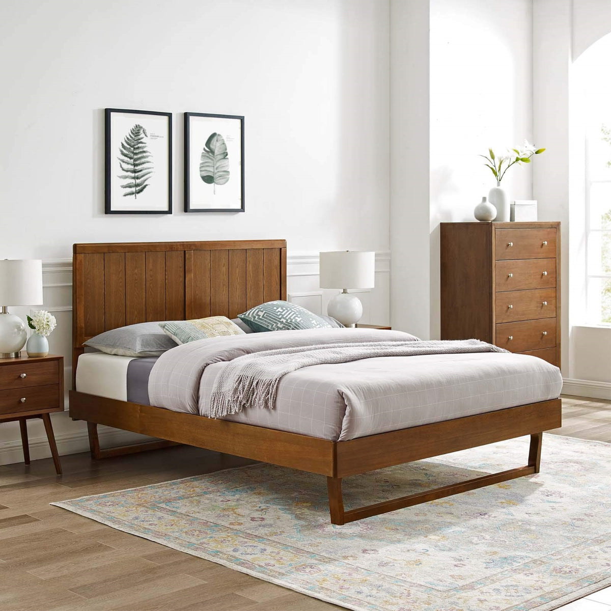 Casafoyer Alana Wood King Platform Bed In Walnut With Angular Frame