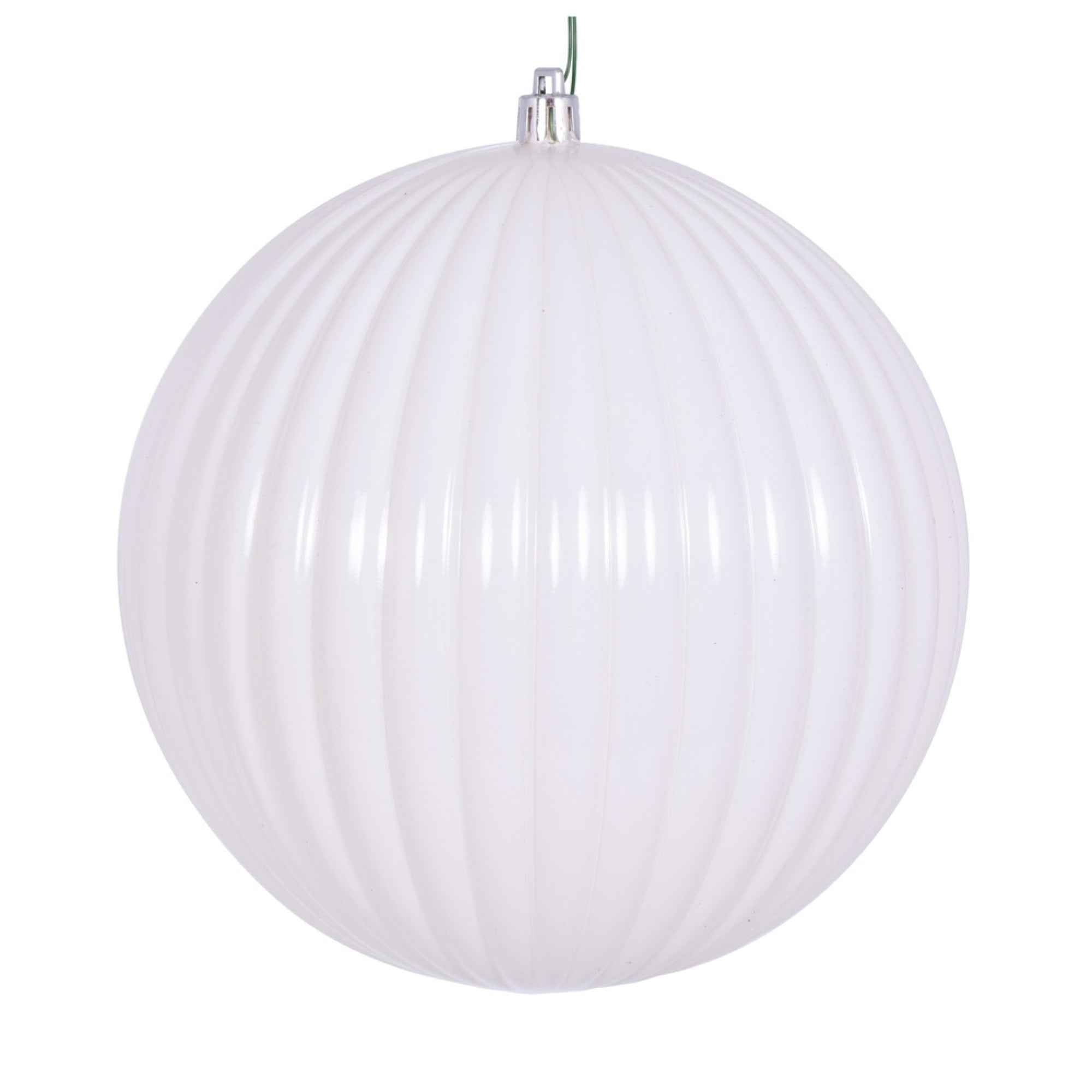 Vickerman 6″ White Shiny Lined Ball Ornament 4 per Bag.