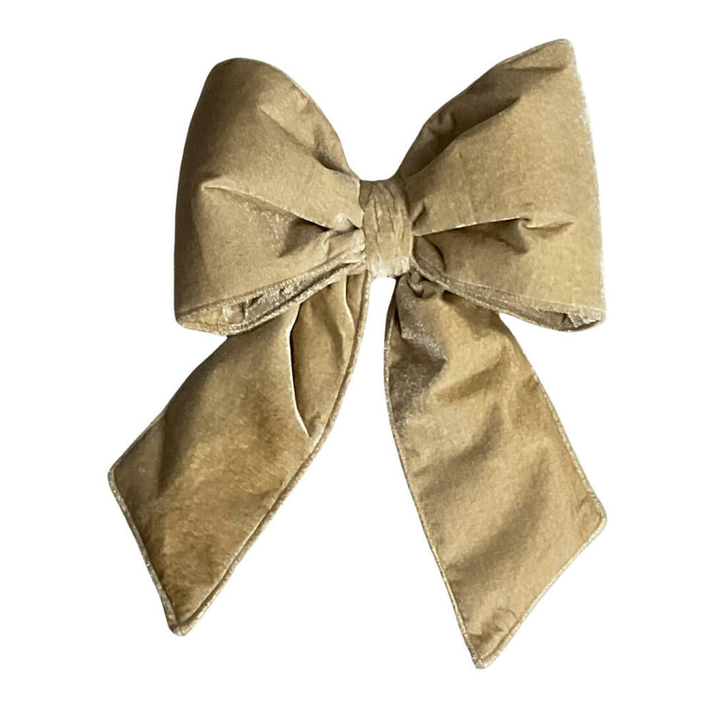 12” x 15” Plush Champagne Velvet Bow
