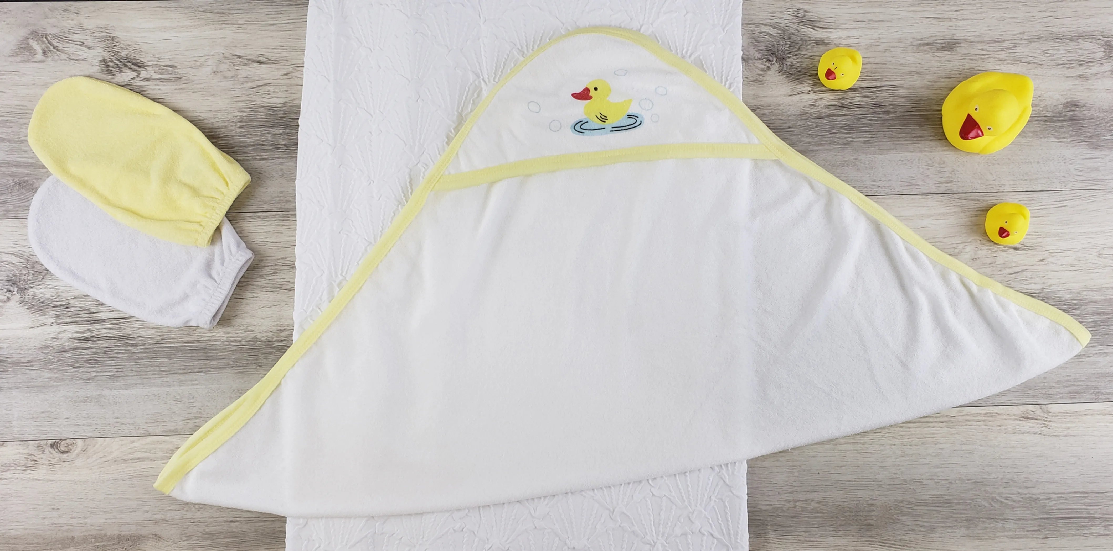 Bambini Hooded Towel And Bath Mittens