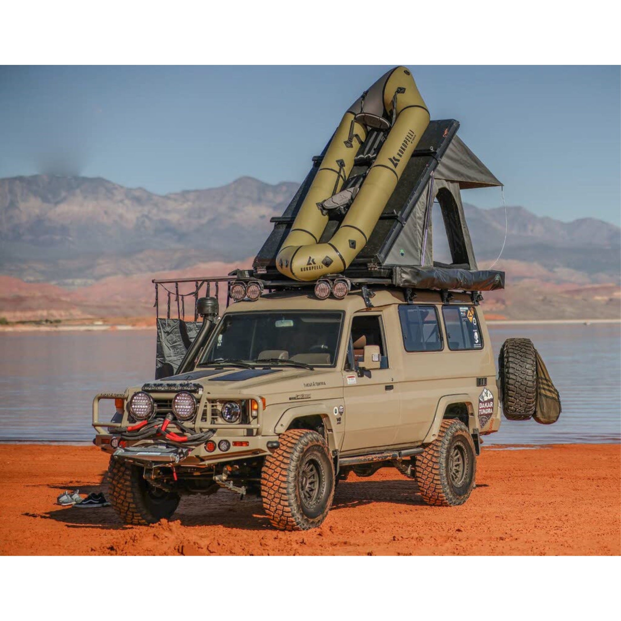 Mamba 3 Clamshell Aluminum Roof Top Tent -Black Shell & Grey Body