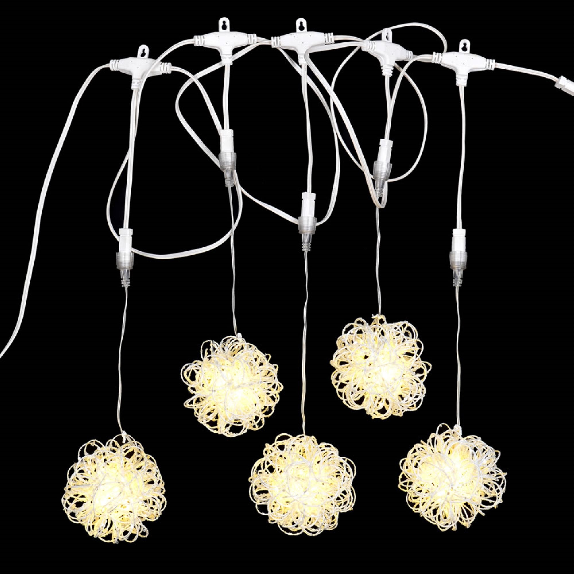 100Lt WmWht Micro Icicle 4” Vine Ball 8'