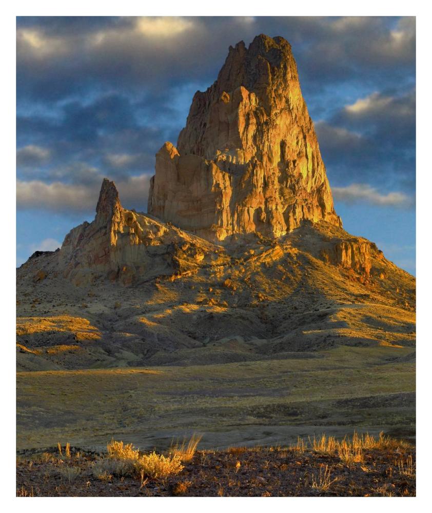 Agathla Peak, The Basalt Core Of An Extinct Volcano, Monument Valley Navajo Tribal Park, Arizona-Paper Art-26.9X32